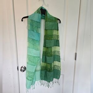 Womens Green Striped Scarf